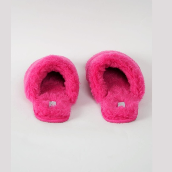 Low Key Boujee Pink Plush Fuzzy Slippers | Cozy Faux Fur slides with Rubber sole - Picture 4 of 8